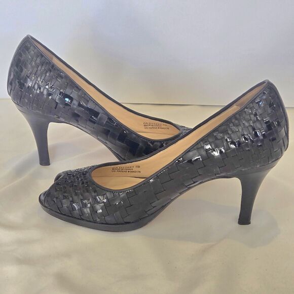COLE HAAN Genevive Nikeair black woven leather peep toes heel shoes size 7B - Picture 2 of 7